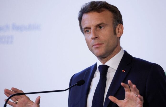 Reforme des retraites : Opposition et Syndicats clashent le discours « vide » du président Macron