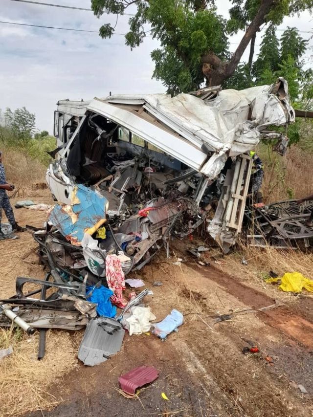 Kaolack : un accident  Fait  trois (3) morts et une cinquantaine de blessés…