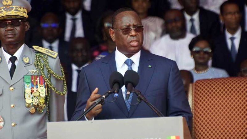 Macky Sall a consulté un juriste français pour s’assurer de la légalité de sa 3e candidature (Le Figaro)