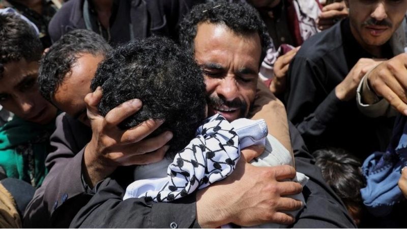 Guerre au Yémen: le gouvernement et les rebelles s’échangent à nouveau des prisonniers…