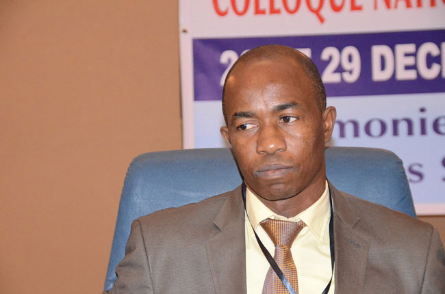 Souleymane Téliko quitte temporairement la magistrature…
