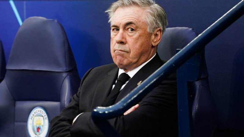 Mercato: Carlo Ancelotti fixé sur son sort après la déroute à Man City