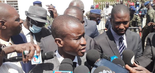 2ans ferme contre Ousmane Sonko: « une conspiration » selon Me Bamba Cissé…