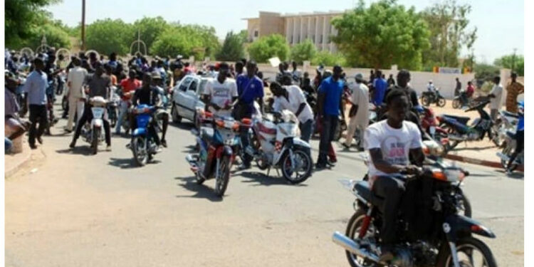 Arrêté du gouverneur de Dakar: les usagers des deux roues annoncent un rassemblent ce mercredi…