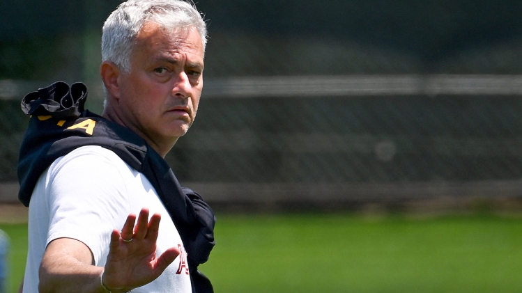 « Putain de honte » : l’énorme colère de José Mourinho