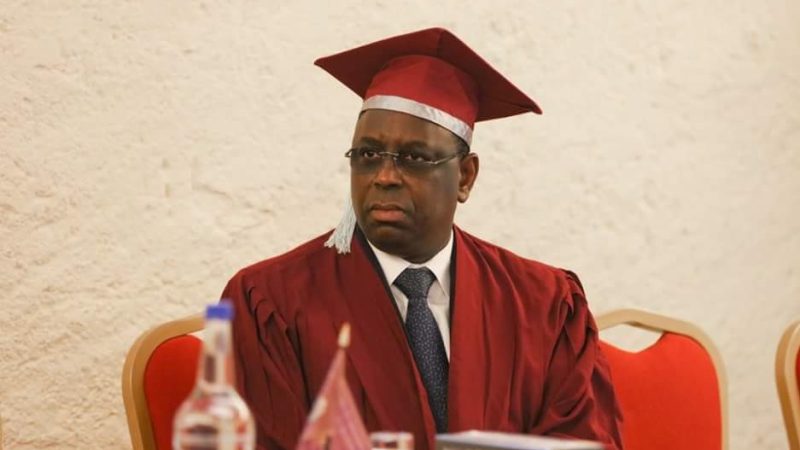 Présidentielle: Deux députés français accusent Macky Sall « d’utiliser la justice pour éliminer ses adversaires politiques »