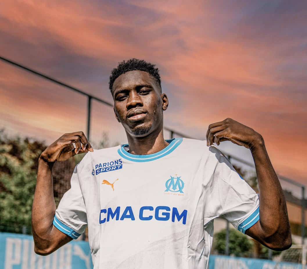 Mercato – Le conseil de Mady Touré à l’OM pour Ismaïla Sarr : « il faut le pouponner comme un bébé »