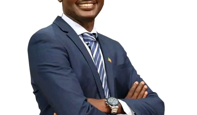 Urgent: Taxawou Sénégal dénonce l’arrestation de son maire de la commune de Sangalkam…
