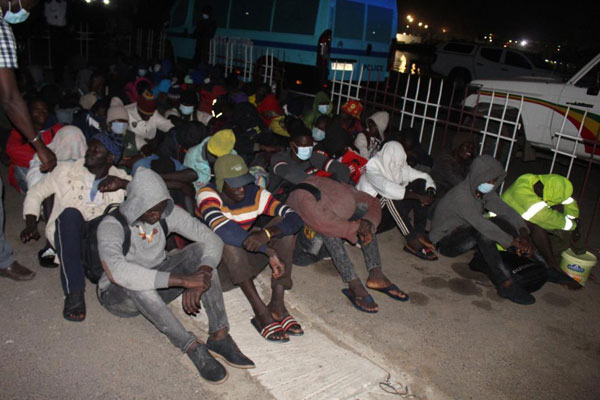 Nouveau naufrage de bateau de migrants au Sénégal : des ONG demandent au gouvernement d’agir