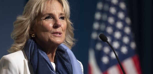 Etats-Unis : la Première dame, Jill Biden, testée positive au Covid-19