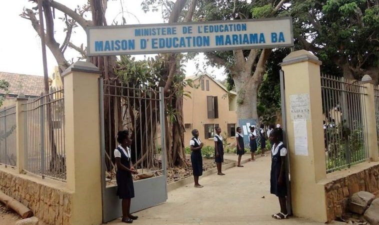 Une pénurie d’eau fait reporter la rentrée des classes à l’Île de Gorée