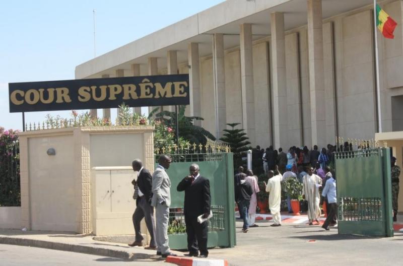 Suppression du Parrainage: la Cour suprême examine le recours de Me Tine ce jeudi…