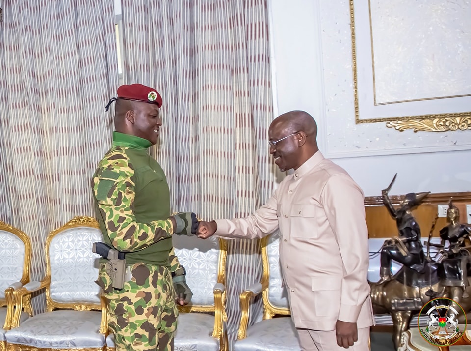 Burkina: Guillaume Soro rencontre le capitaine Traoré