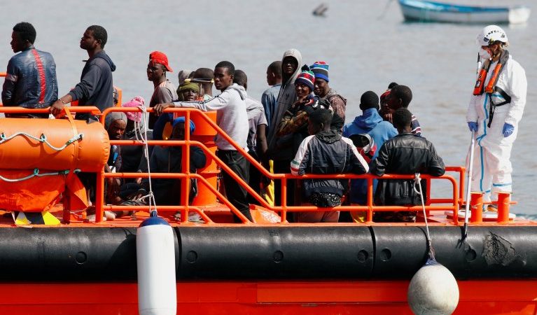 Les arrivées de migrants aux Canaries ont dépassé cette année le record de 2006