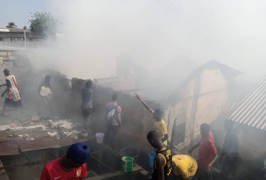 Ziguinchor: Un incendie d’une rare violence ravage e marché central Saint Maur de Boucote