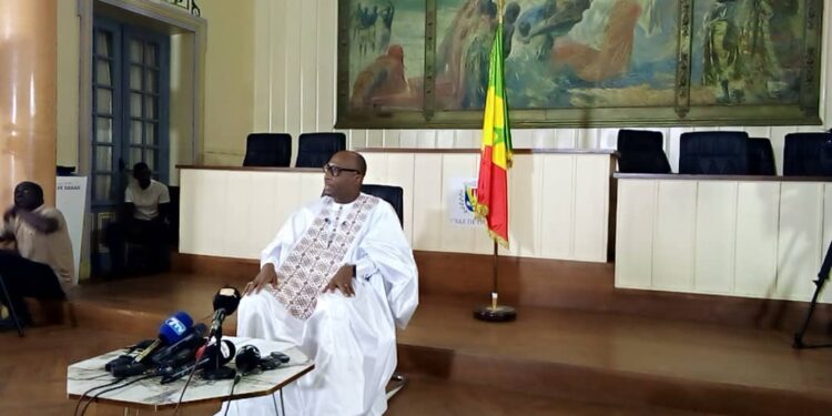 Budget de la ville de Dakar : Barthélémy Dias crache sur les 55 millions de Macky et affiche sa déception…