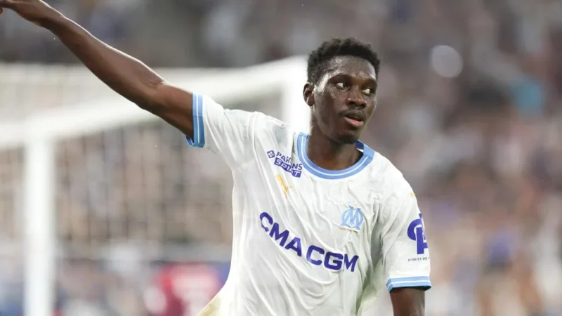 Mercato OM : un nouveau courtisan pousse pour Ismaïla Sarr !