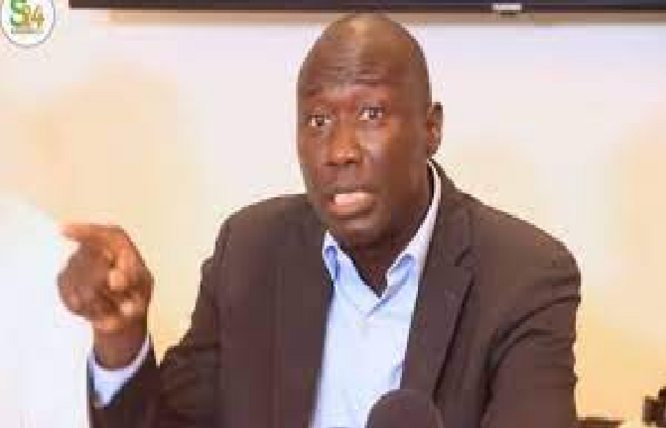 Politique : Dame Mbodj éventre un deal entre « Idy, Macky et Karim Wade, avec  comme objectif commun, élire…»