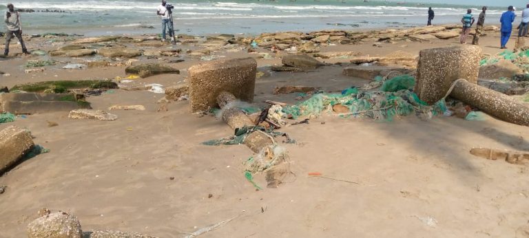 Conséquences de l’érosion côtière : Kafountine avalée par la mer