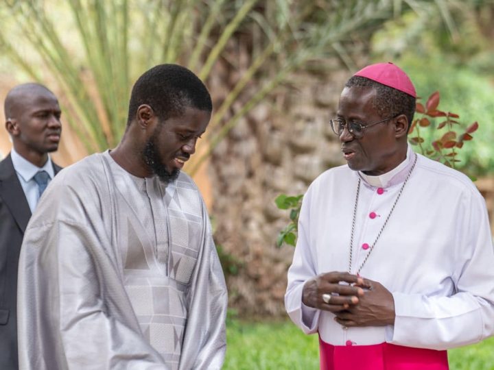 Visite chez l’Archevêque de Dakar : Ce que Diomaye a promis à Mgr Benjamin Ndiaye