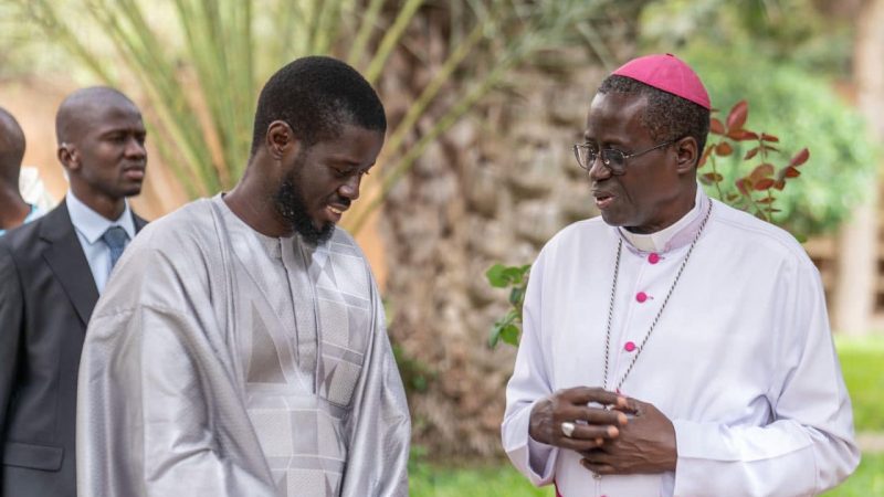 Visite chez l’Archevêque de Dakar : Ce que Diomaye a promis à Mgr Benjamin Ndiaye