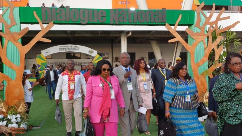 Dialogue national au Gabon: le pays se dirige vers un régime présidentiel fort