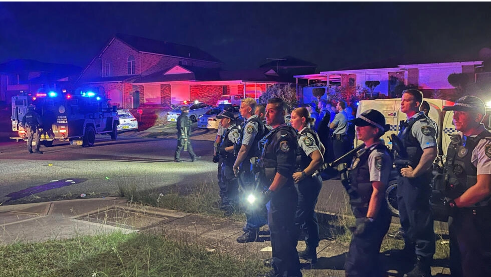 Australie: nouvelle attaque au couteau dans une église de Sydney, un garçon de 15 ans arrêté