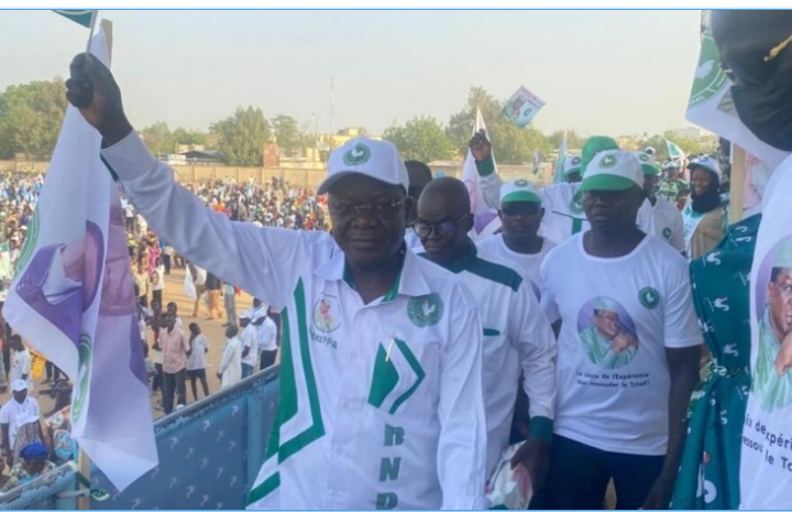 Tchad: le candidat Pahimi Padacké lance sa campagne attaquant Mahamat Idriss Déby et Succès Masra