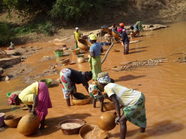 Exploitation illicite d’or sur la Falémé : 7 orpailleurs clandestins arrêtés à Kédougou