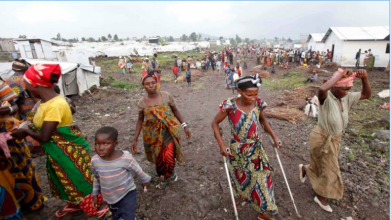 RDC: condamnations en chaîne après le bombardement d’un camp de déplacés près de Goma