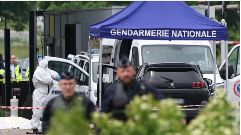 France: attaque d’un fourgon pénitentiaire dans l’Eure, au moins deux agents tués, le détenu en fuite