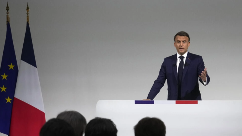 Législatives en France: Emmanuel Macron justifie la dissolution et livre son plan de bataille