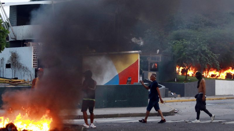 Venezuela: plusieurs morts et blessés lors des manifestations après la réélection de Nicolas Maduro