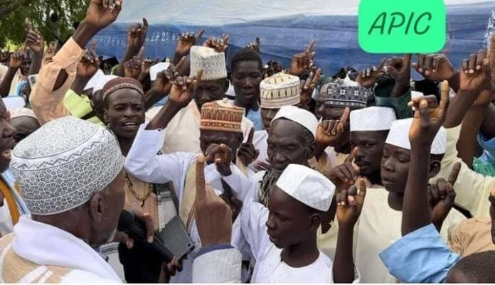 Cameroun : plus de 100 personnes converties à l’islam par le khalife de Médina Baye