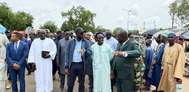 Blocage à la frontière gambienne : Les 353 camions sénégalais libérés, plusieurs accords conclus entre les deux pays