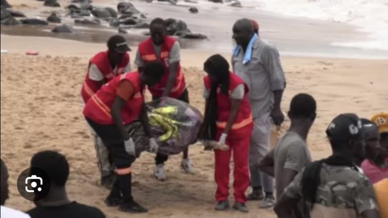 Pirogue retrouvée avec des morts : 30 corps dénombrés « pour l’instant »