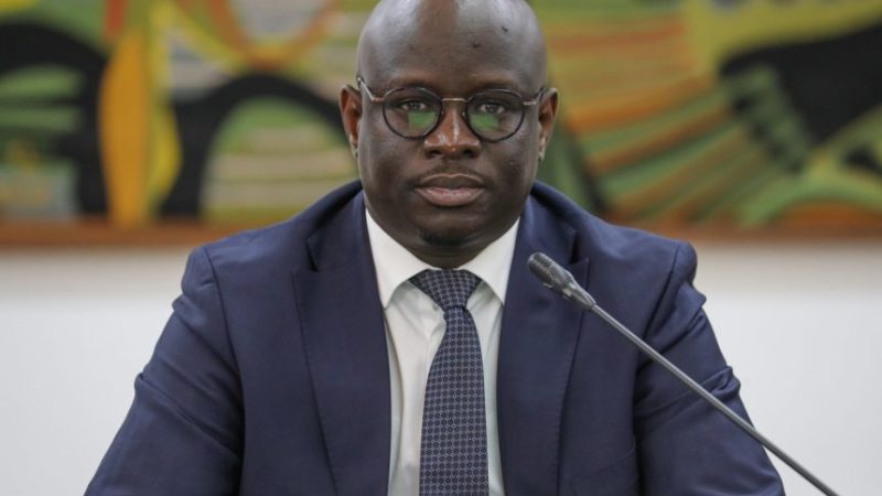 LE SÉNÉGAL SOMBRE: Y a-t-il un pilote au ministère de l’Économie ?