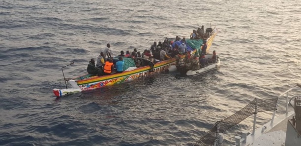 Émigration irrégulière : une pirogue interceptée aux larges de Mbodiène avec 175 individus à bord