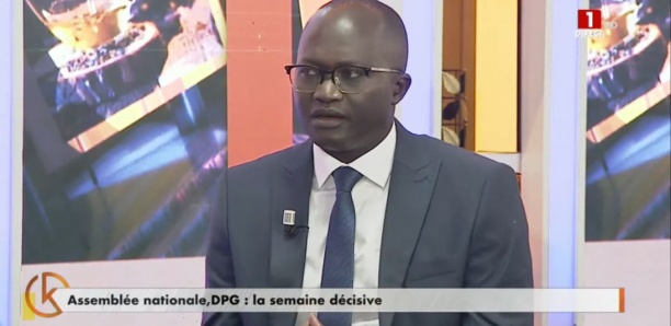 Yankhoba Diémé, ministre du Travail : « La déclaration de Macky Sall est le signe que la campagne sera faite par procuration »