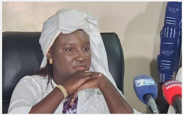 Lutte sénégalaise : La ministre Khady Diène Gaye réunit tous les acteurs du monde de la lutte pour une session d’échange…