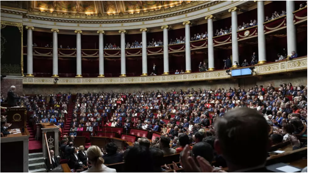 France: le gouvernement annonce une deuxième loi immigration en moins d’un an