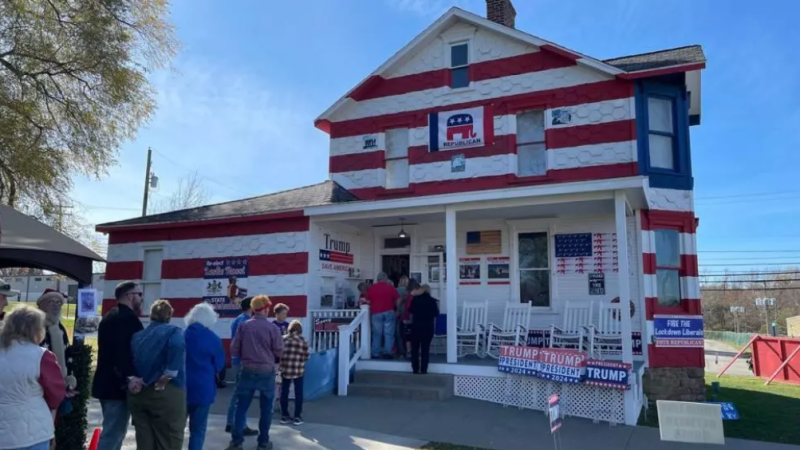 Présidentielle américaine: la «Trump House», lieu de pèlerinage pour les fans du candidat républicain