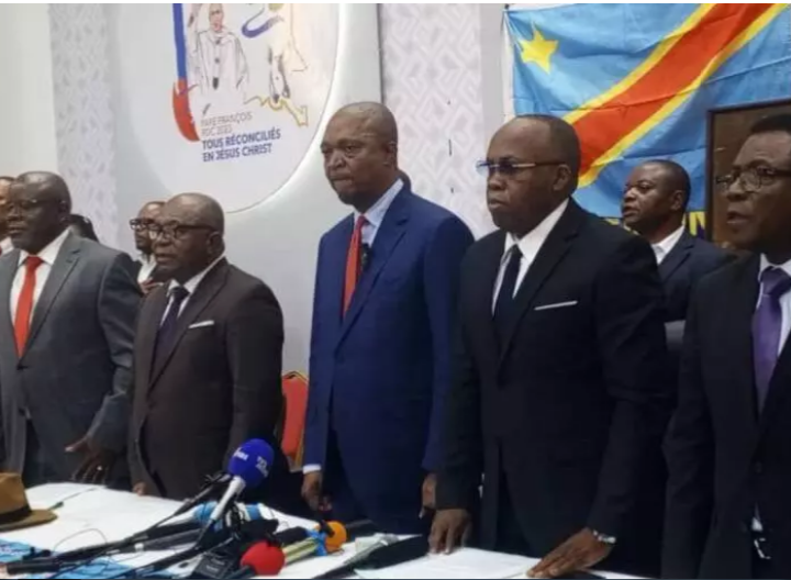 Révision de la Constitution en RDC: des opposants signent une déclaration commune à Kinshasa