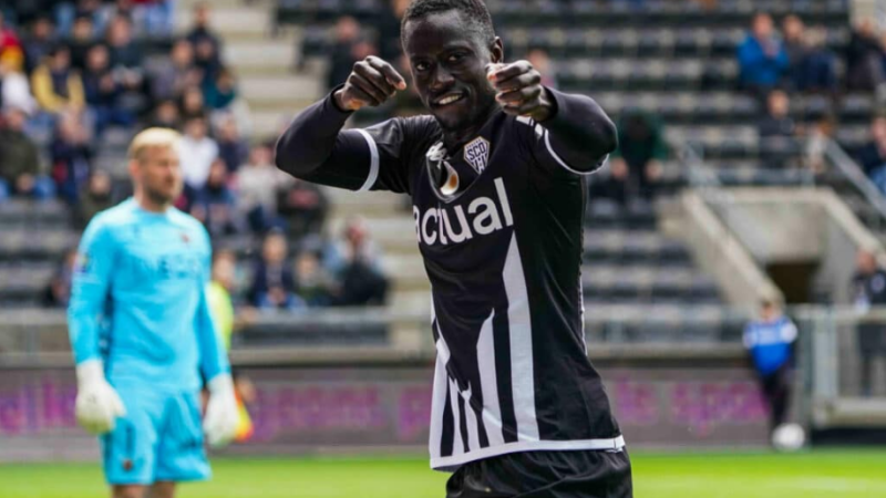 Ligue 2: Angers prend une importante décision pour Ibrahima Niane