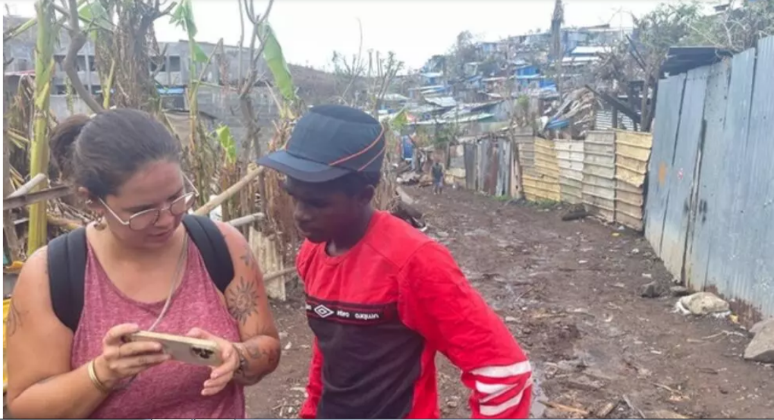 Cyclone Chido à Mayotte: au bidonville Majicavo Koropa, une enseignante recherche les élèves disparus