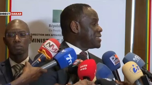 Affaire Farba Ngom : le ministre Ousmane Diagne défend la légalité de la procédure « il n’y a rien de politique »